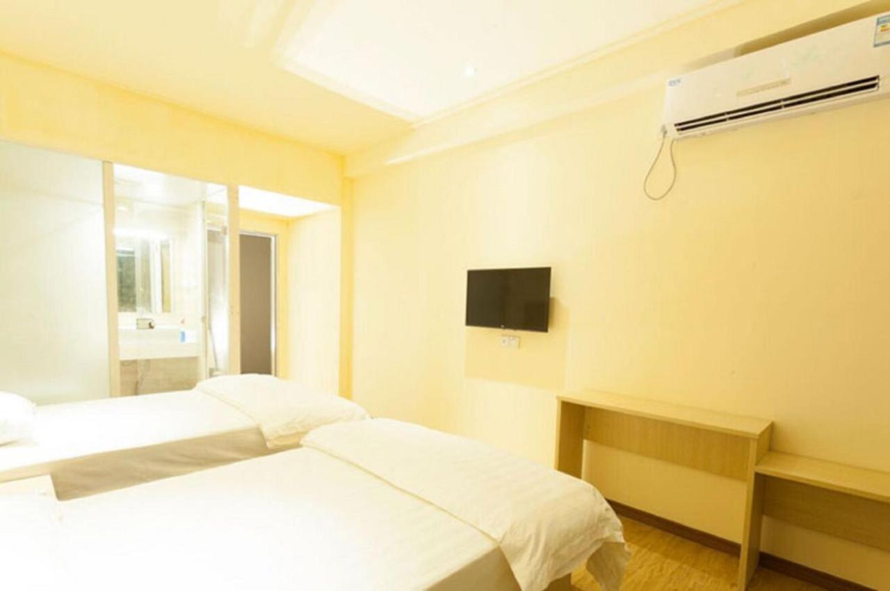 尼莫的家nemo'S Home Motel Koror Exterior foto